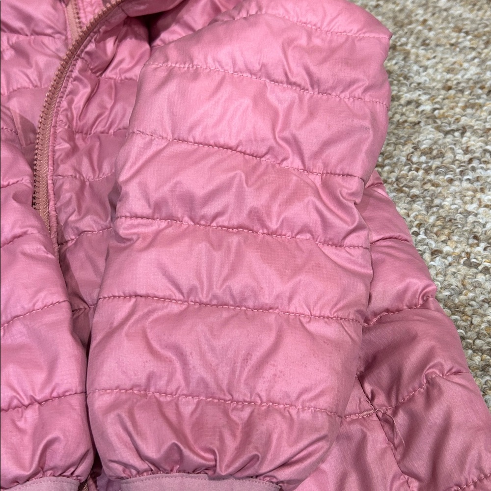 Primary Kids 4/5 lightweight Pink Puffer Jacket - Picture 8 of 11